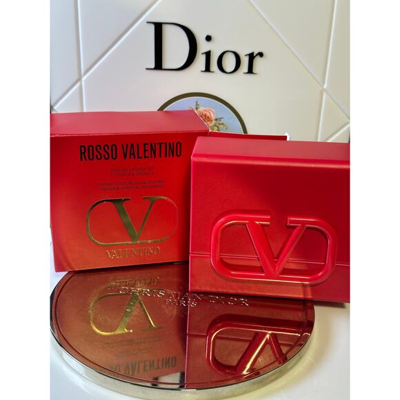 Rossi Valentino Couture Lipstick Set w/ Hard Case - 1 lipstick & 2 Refills - NEW - Picture 1 of 5